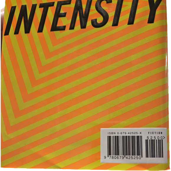 Intensity by Dean Koontz 067942525x knopf - Picture 2 of 8